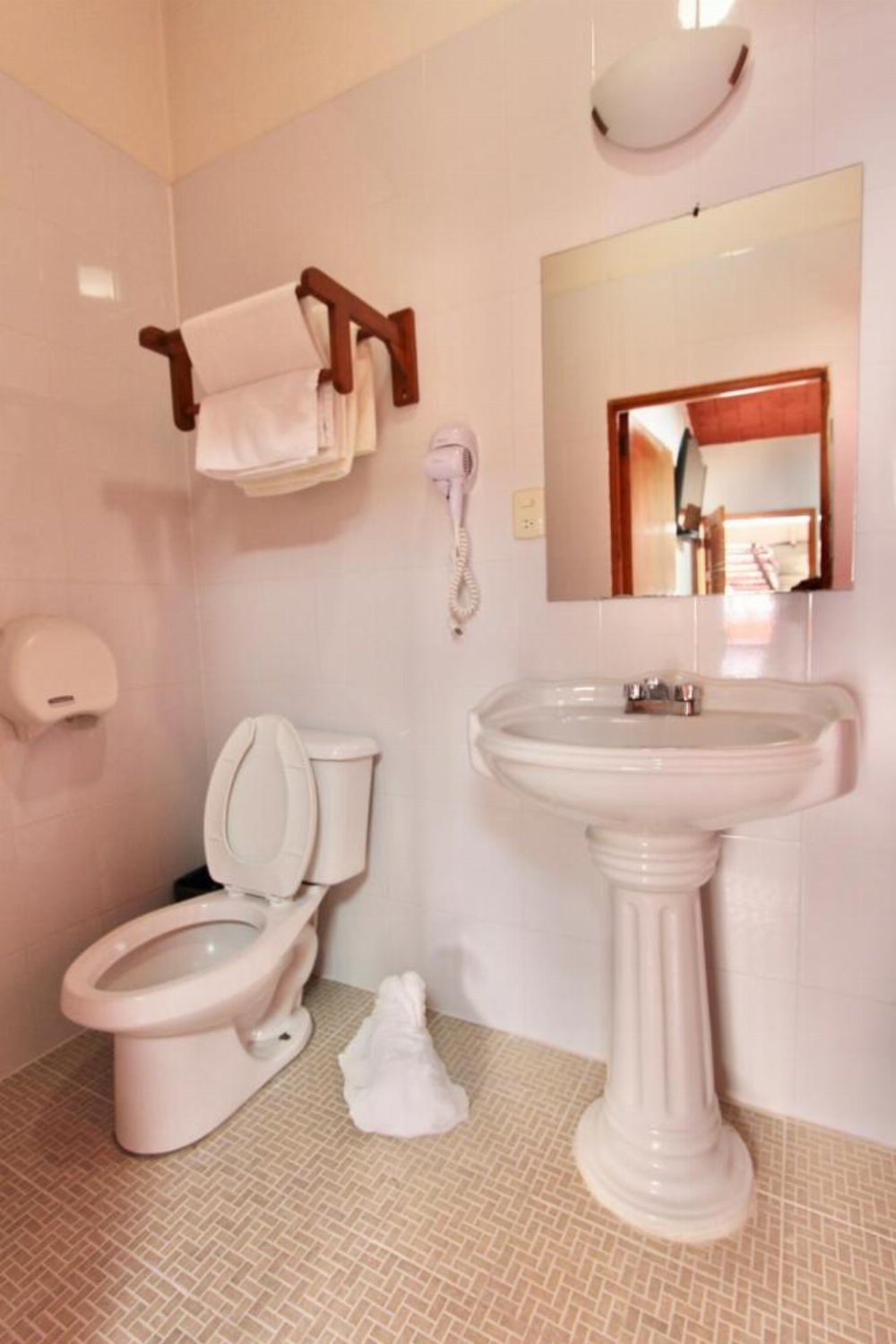 King Room at Hotel Anua Oaxaca, photo 4