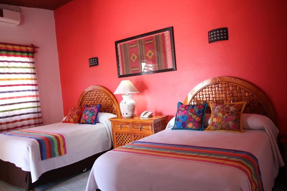 Double Room with Two Double Beds at Hotel Anua Oaxaca, photo 5